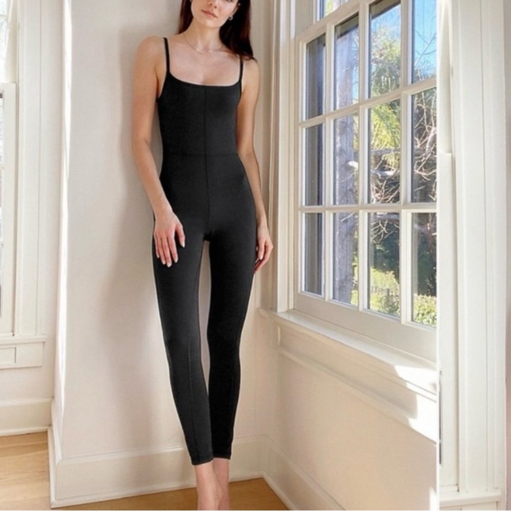 Wilfred Free by Aritzia size L NWOT jumpsuit